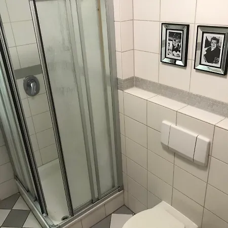 Self-check-in & Am Bergsee Πανσιόν 3*