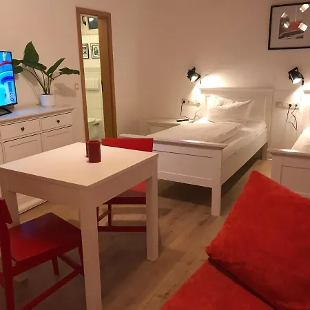 Self-check-in & Am Bergsee Guest house