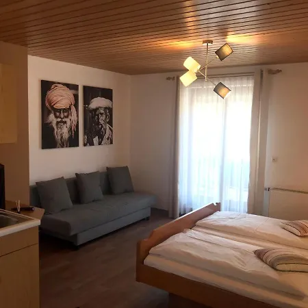Self-check-in & Am Bergsee Pensionat 3*