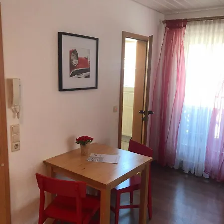 Πανσιόν Self-check-in & Am Bergsee