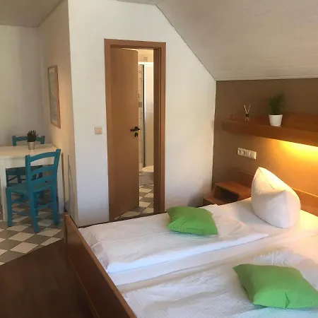 Self-check-in & Am Bergsee Πανσιόν