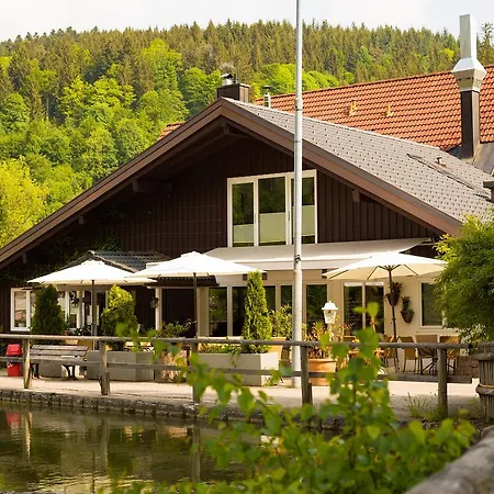 Self-check-in & Am Bergsee Πανσιόν 3*